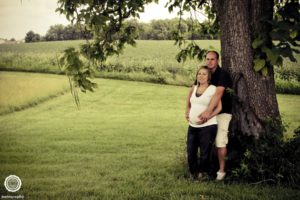 Salisbury-Maternity-Photos-Pendleton-Indiana-47
